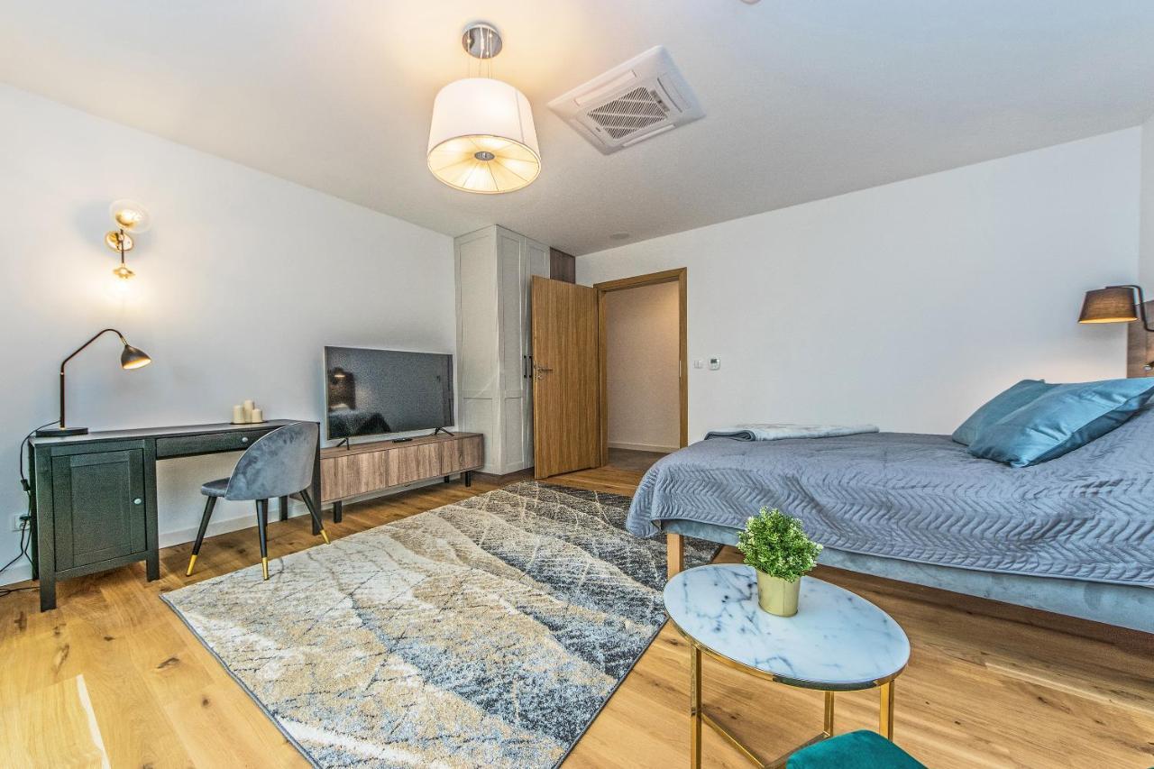 Bh Properties, Apartamenty Teatr Wybrzeze Srodmiescie Gdańsk Buitenkant foto