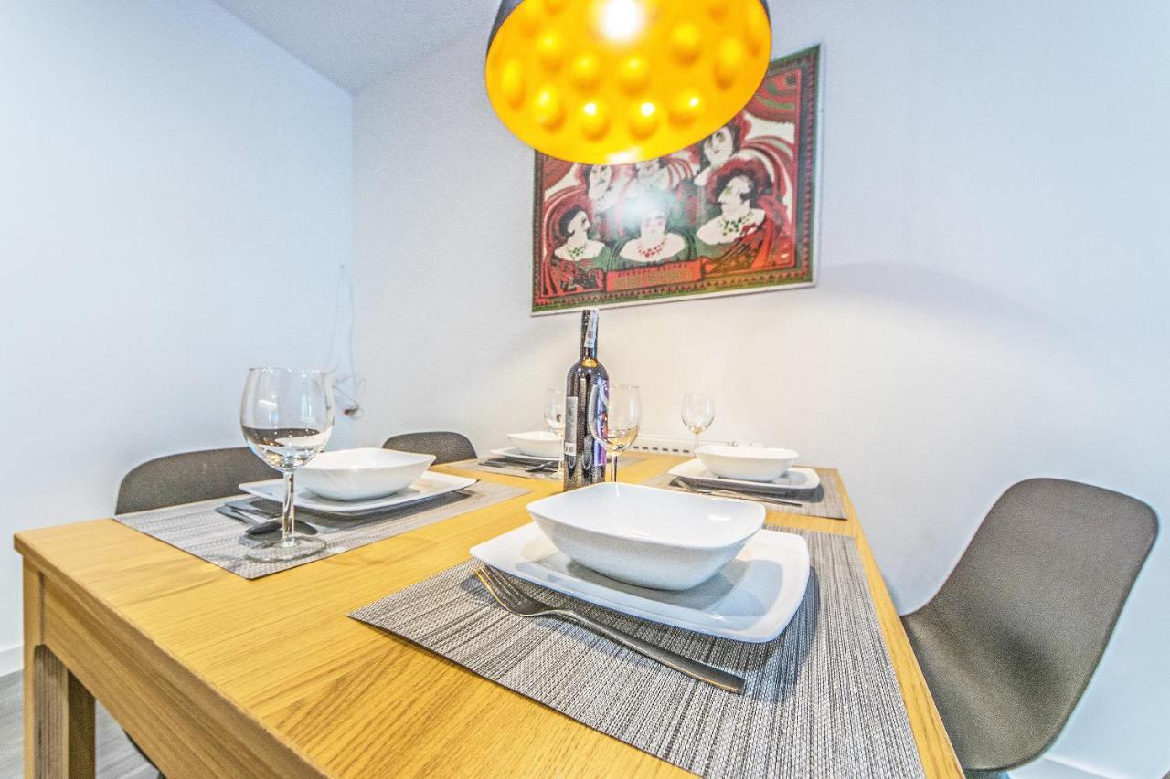 Bh Properties, Apartamenty Teatr Wybrzeze Srodmiescie Gdańsk Buitenkant foto
