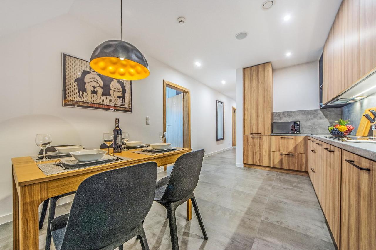 Bh Properties, Apartamenty Teatr Wybrzeze Srodmiescie Gdańsk Buitenkant foto